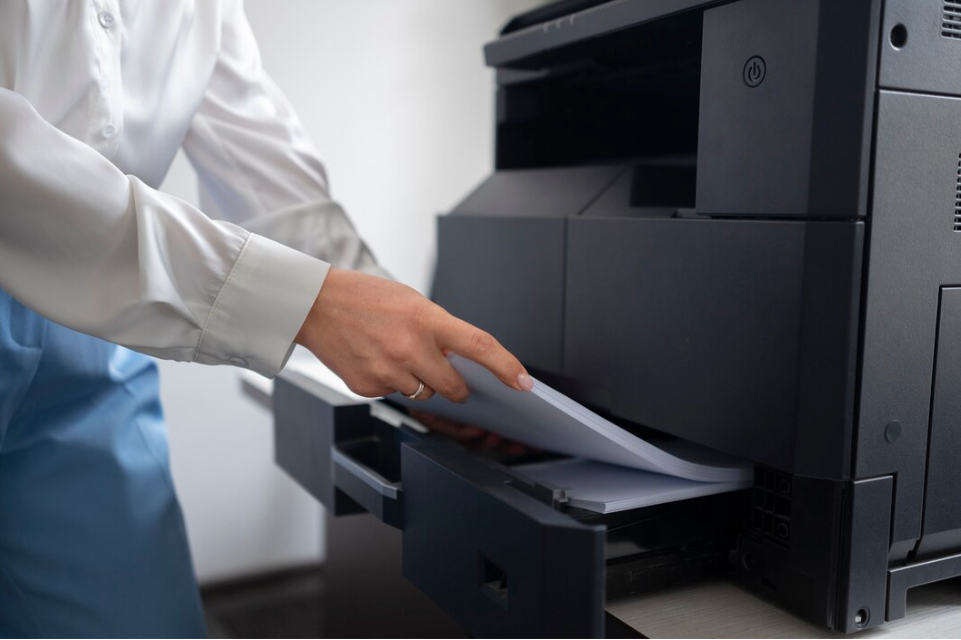 Почему лазерный принтер не захватывает бумагу: что необходимо знать